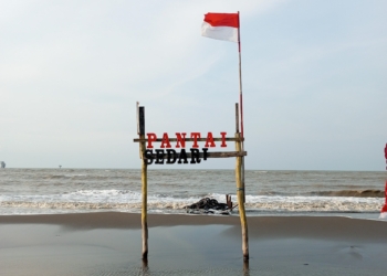 Spot Foto di Pesisir pantai Sedari
