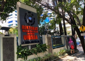 Masuknya Aparat ke Kampus Jadi Bukti Merosotnya Kebebasan Akademik dan Demokrasi