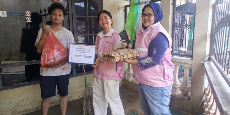 Terkoneksi dengan Hati, PLN Icon Plus Sigap Menyalurkan Bantuan di Medan