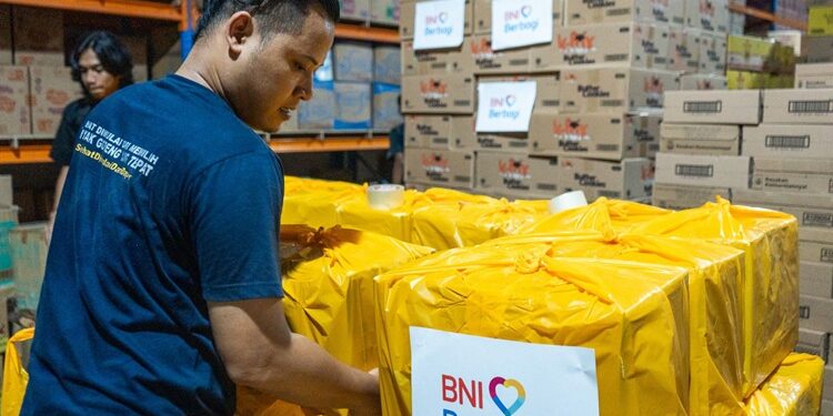 BNI Hadir Cepat Bersama BUMN Peduli Salurkan Bantuan Nyata bagi Warga Terdampak Bencana di Sumatra