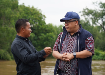 Wamen Fahri Dorong Rumah Panggung di Muara Angke untuk Hunian Pesisir Berkelanjutan