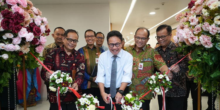 OJK Resmikan Learning Center di Makassar, Perkuat Literasi Keuangan Indonesia Timur