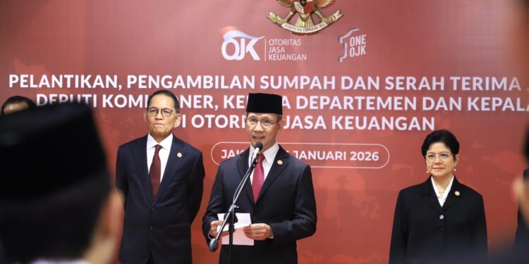 OJK Lantik Pejabat Baru untuk Perkuat Pengawasan dan Transformasi Organisasi