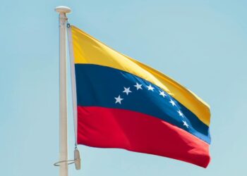 Venezuela: Kekayaan Minyak yang Kontras dengan Krisis Sosial