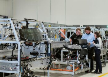 Overwork di RI: Pakar Ungkap Solusi Upah, Lembur, dan Keterampilan