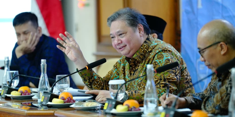 Pertumbuhan Ekonomi, Anatomi Tiga Mesin Airlangga