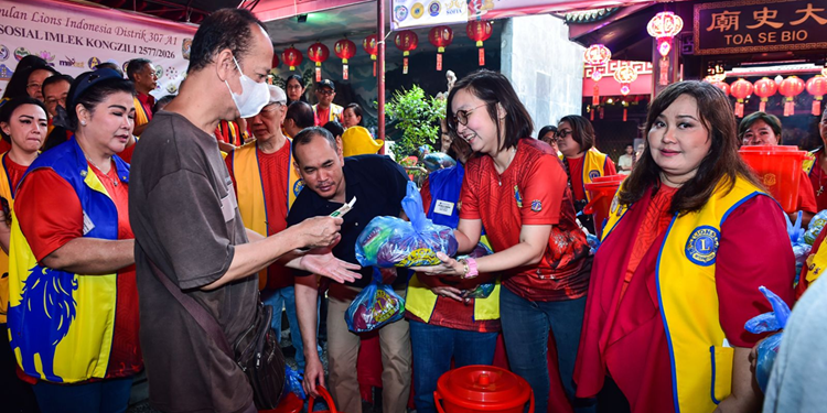 Harmoni Lintas Agama Jelang Imlek 2026, Lilin Kecil di Jantung Glodok