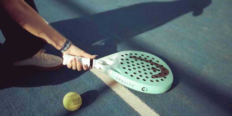 Riuh ‘Kampung Padel’ di Tangerang: Berkah Lapangan Kerja hingga Harapan Pedagang Lokal