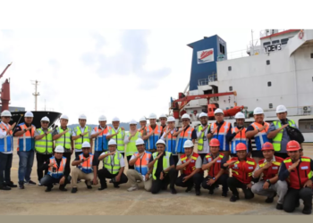 Dirut Pelindo Achmad Muchtasyar Cek Terminal Kijing, Dorong Efisiensi Logistik di Kalimantan Barat