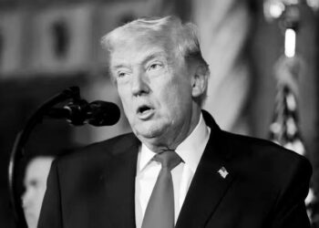 Pertama dalam Sejarah, Tanda Tangan Donald Trump Bakal Hiasi Uang Dolar AS