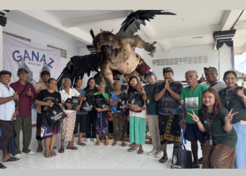 Jelang Nyepi, Jimbaran Hijau Salurkan Paket Sembako untuk Lansia di Empat Banjar