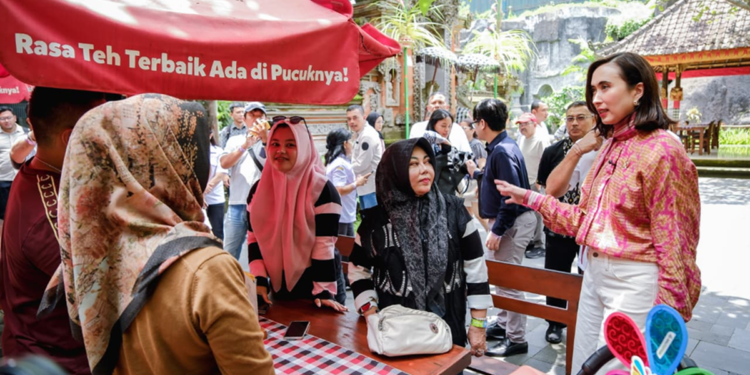 Resiliensi Pariwisata: Menpar Widiyanti Pastikan Layanan Taman Safari Bali Tetap Prima