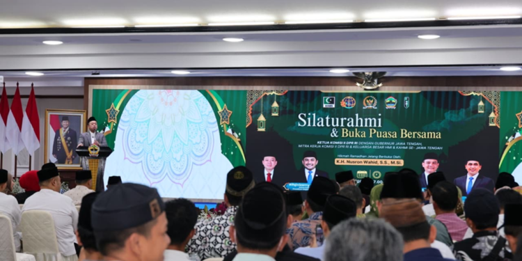 Menteri Nusron Wahid di Semarang: Pemimpin Harus Adil dan Hindari Sentimen Kelompok