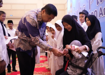 Menteri Maruarar Sirait dan REI Santuni Anak Yatim, Bahas Groundbreaking Rusun di Meikarta