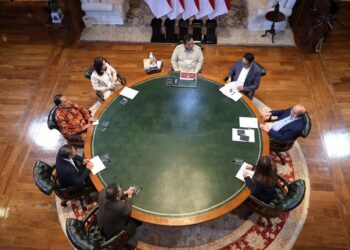 Prabowo Jawab Kritik Kunjungan Luar Negeri: Saya Jalan-Jalan demi Menjaga Rakyat