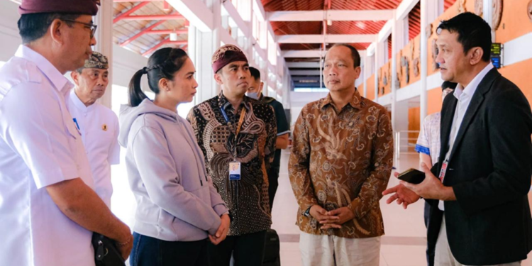 Kemenpar Mitigasi Dampak Perang Timur Tengah: Fokus Bidik Wisman Asia dan Pasifik