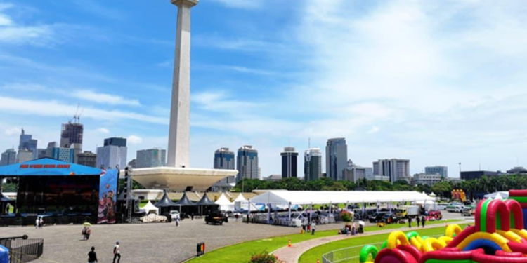 Pesta Rakyat di Monas: Presiden Prabowo Bagi 100 Ribu Kupon Sembako dan Makanan Gratis