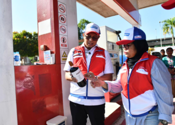 Cek Stok BBM di Sorong, Komisaris Pertamina: Ketahanan Energi di Papua Lebih Tinggi dari Jawa