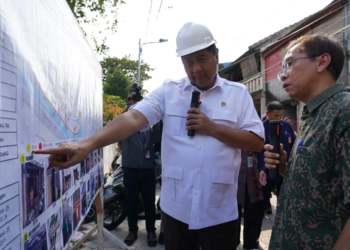 Menteri PKP Maruarar Sirait Tinjau Menteng Tenggulun: Ubah Kawasan Kumuh Jadi Pusat Ekonomi