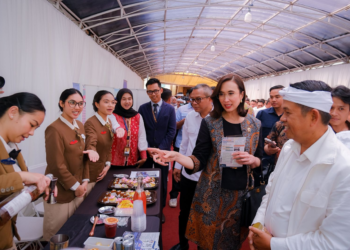 Standar Global, Menpar Widiyanti Luncurkan 483 Skema Okupasi Profesi Pariwisata