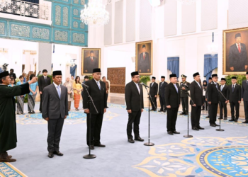 Presiden Prabowo Lantik Dudung Abdurachman Jadi KSP dan Muhammad Qodari Kepala Badan Komunikasi