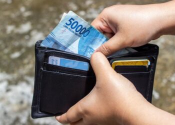 OJK Tegaskan Utang Pinjol Tak Otomatis Hangus Setelah 90 Hari, Ini Aturannya