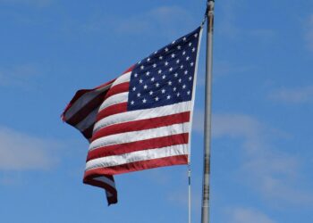 Bukan China, Mayoritas Warga di Empat Negara Eropa Kini Waspadai Amerika Serikat