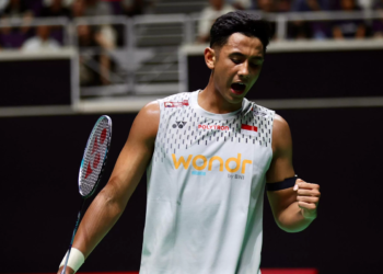 Tekuk Shi Yu Qi, Alwi Farhan Cetak Sejarah Baru di Singapore Open Bersama BNI