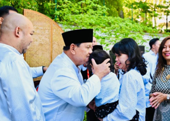 Momen Akrab Presiden Prabowo Salat Iduladha 1447 H Bersama Diaspora di Paris