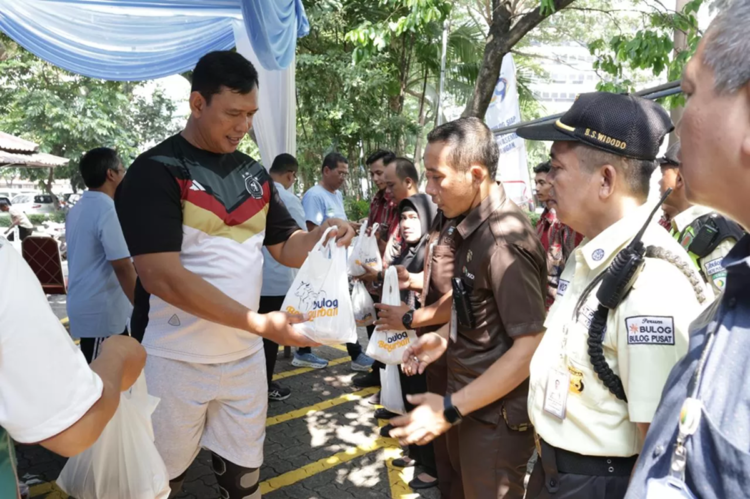 Penyaluran Beras