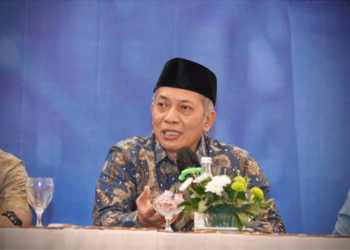 Naik Kelas, Menkop Ferry Ingin Petani Tebu Ikut Nikmati Saham Industri Gula