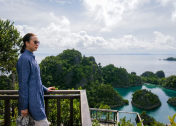 Menpar Widiyanti Tinjau Raja Ampat, Pastikan Kesiapan Revalidasi UNESCO Global Geopark