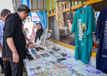 Menteri Maman Pacu Pemberdayaan Perempuan di Pulau Rinca Lewat PNM Mekaar