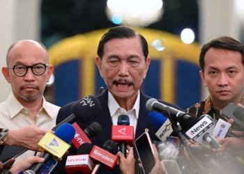 Luhut Andalkan Kecerdasan Buatan AI Urai Sengkarut Data Bansos dan Kredit UMKM