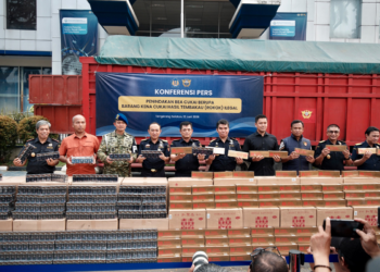 Bea Cukai Sita 8,2 Juta Rokok Ilegal Rp12 Miliar di Pelabuhan Penyeberangan Merak