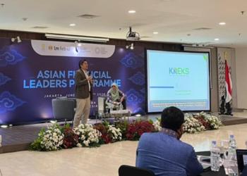 KNEKS Dorong Daya Saing Keuangan Syariah Indonesia di Asia
