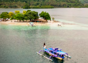 Bosan Kota Besar, Wisatawan Indonesia Serbu Penginapan Hidden Gems di Lombok dan Papua