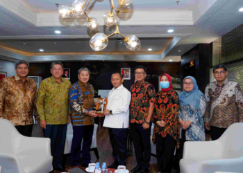 Menperin Amankan Bahan Baku Mamin & Proteksi Baja demi Daya Saing